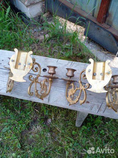 Старинный бронзовый подсвечник