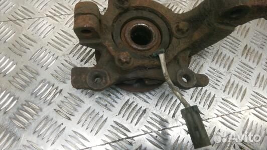 Ступица передняя левая opel zafira A (XEA35K901)