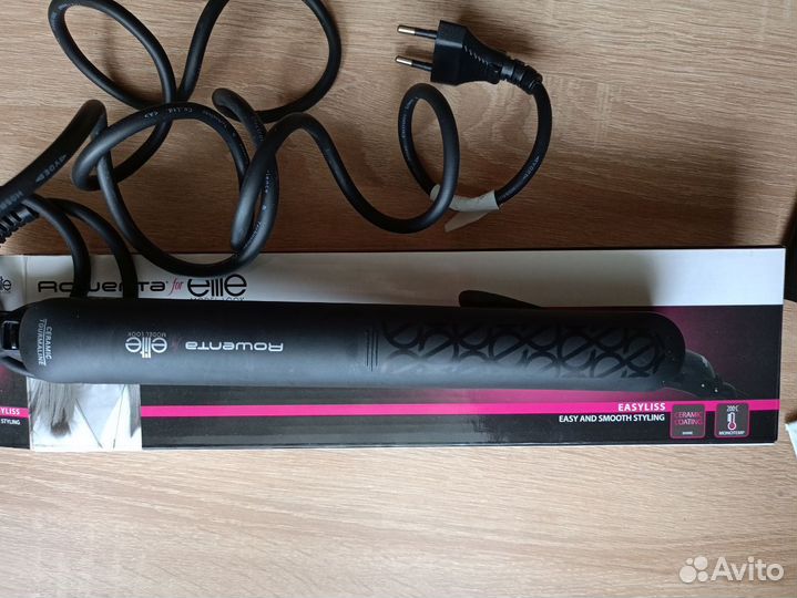 Выпрямитель волос Rowenta