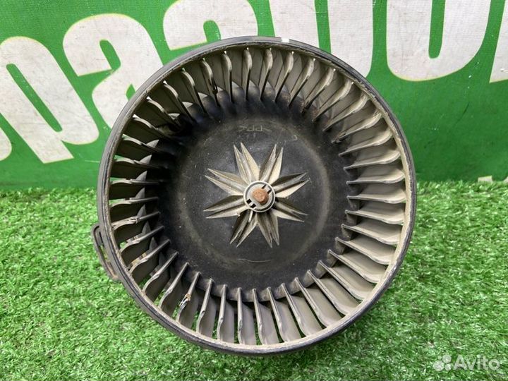 Мотор печки Kia Rio G4FC 2012