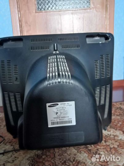 Телевизор LG cf-20d79