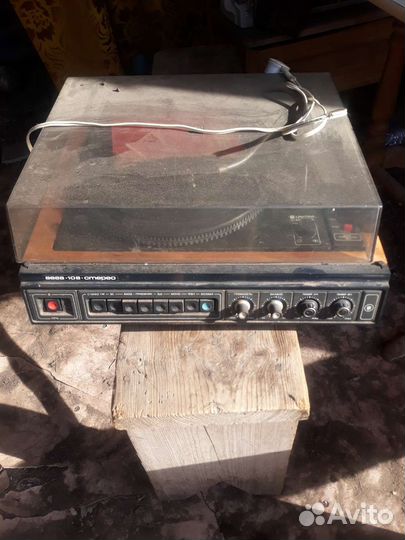 Электрофон (проиграватель) Вега 108 стерео