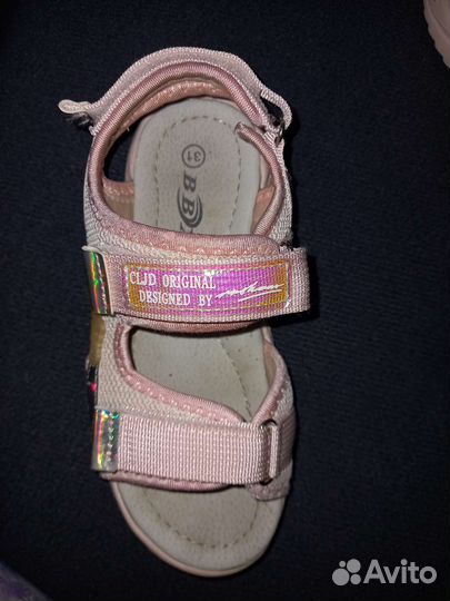 Сандалии для девочки