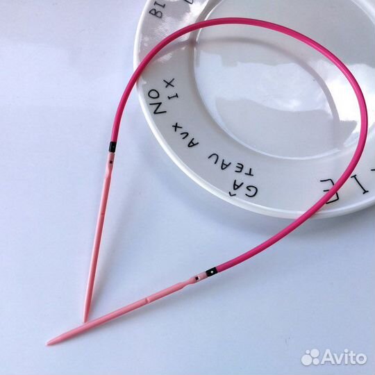 Набор спиц для вязания в органайзере