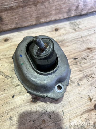 Подушка двигателя левая n52 bmw x3 e83 рест