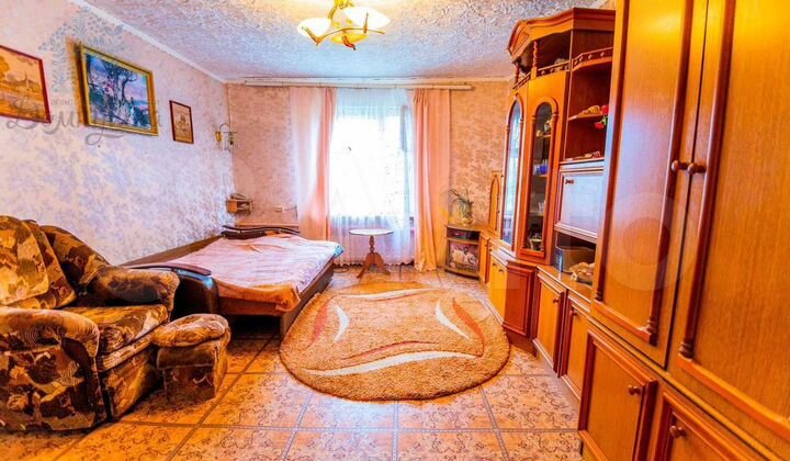 Коттедж 317,1 м² на участке 7,9 сот.