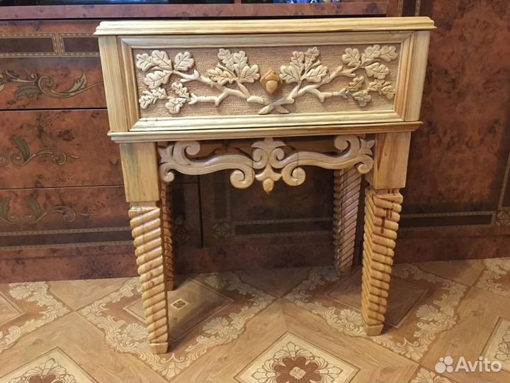 Туалетный столик (тумба) с зеркалом ручной работы