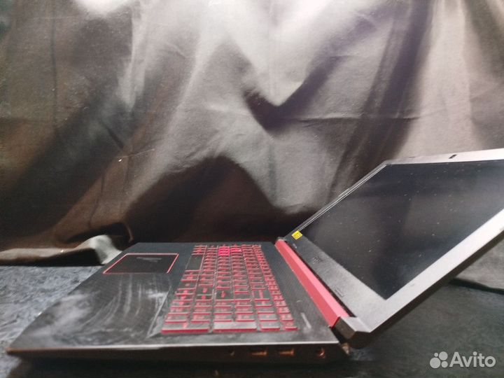 Игровой ноутбук Acer Nitro 5