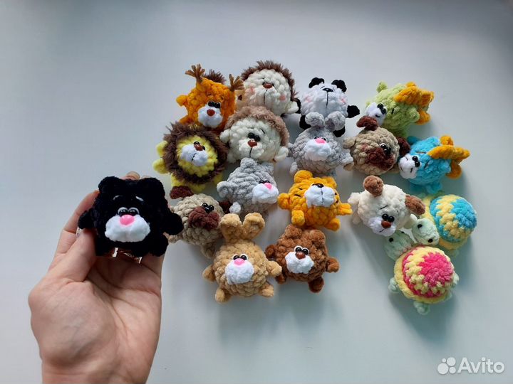 Вязаные брелки панда,мопс, лягушка