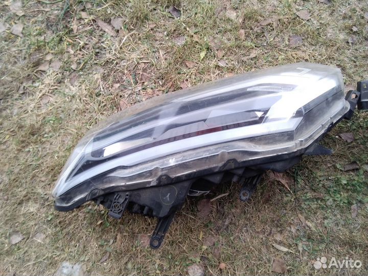 Фара nissan X:Trail t32