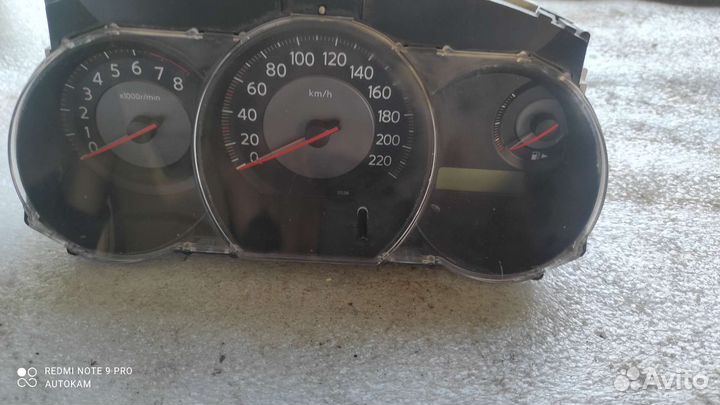 Щиток приборов Nissan Tiida c11