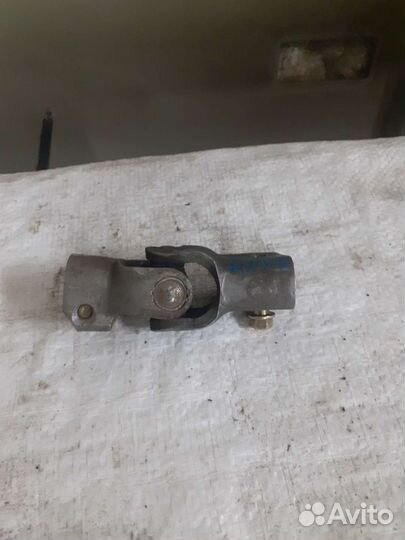 Рулевой карданчик Honda Integra db6