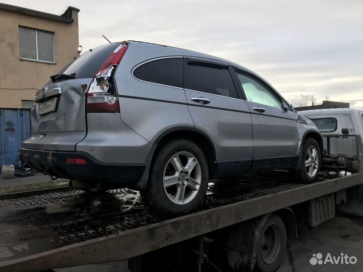 Запчасти для Honda CR-V 3 2,4 AT 2008 г