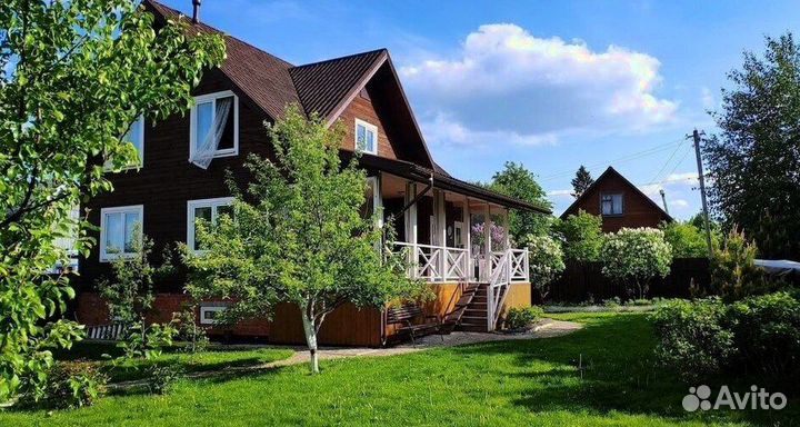 Бригада строителей