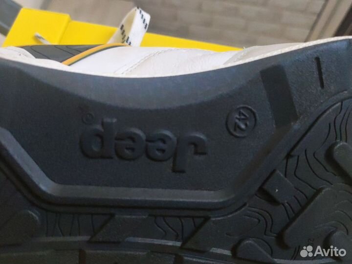 Кроссовки мужские 42 р