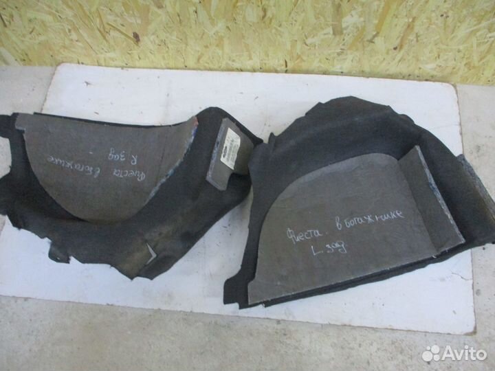 Обшивка багажника Форд Фиеста мк5 (2008)