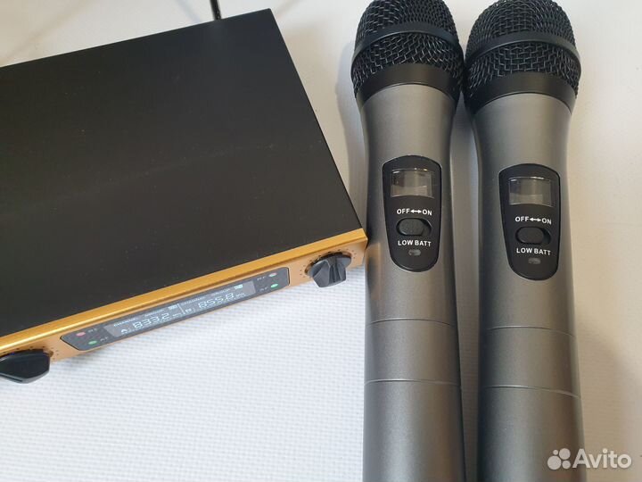 Беспроводные микрофоны Shure LX-808S