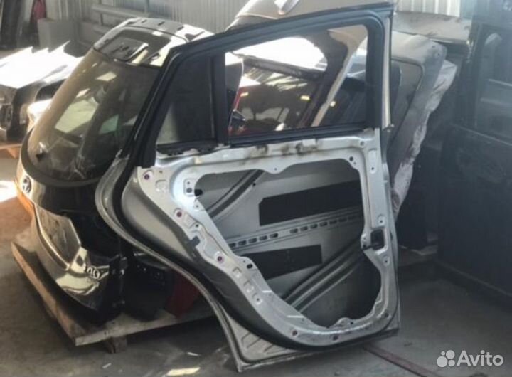 Дверь левая передняя Mercedes GLE W292 C292 Coupe