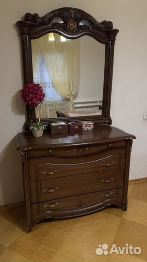 Спальный гарнитур бу