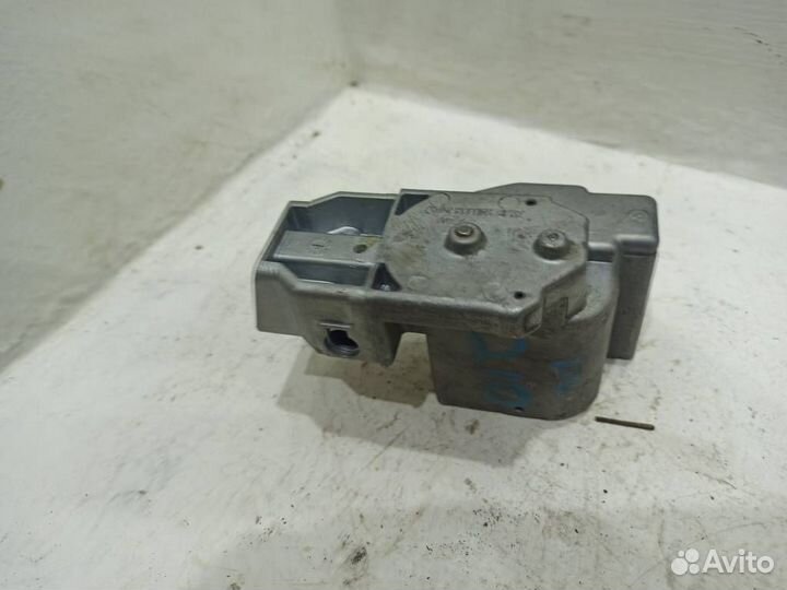 Замок рулевой колонки