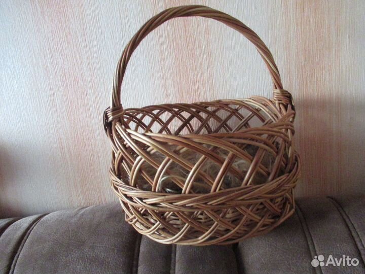Корзины плетеные под ягоды, грибы и др