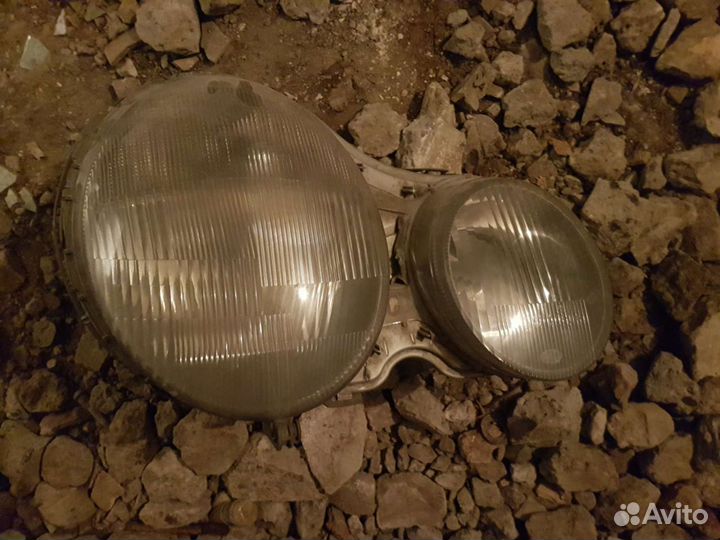 Фара передняя правая Mersedes w210