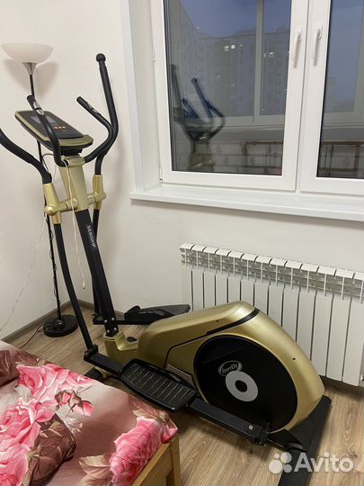 Эллиптический тренажер