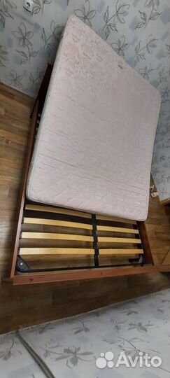 Кровать двухспальная