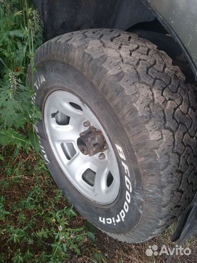 Bfgoodrich All-Terrain T/A 265/70 R16