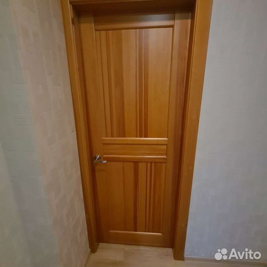 Двери из массива бу