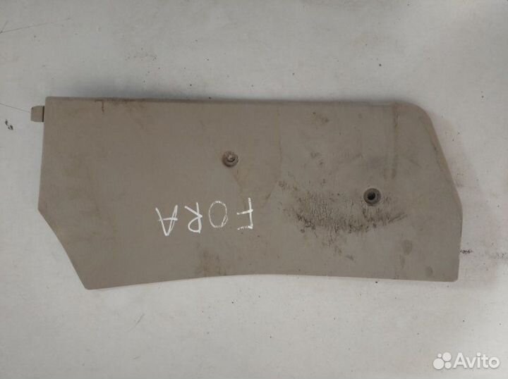 Накладка декоративная правая Chery Fora A21