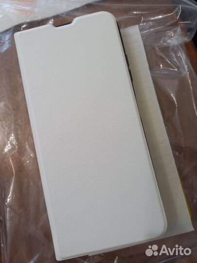 Чехол, отдам за шоколадку