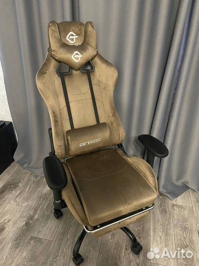 Компьютерное кресло