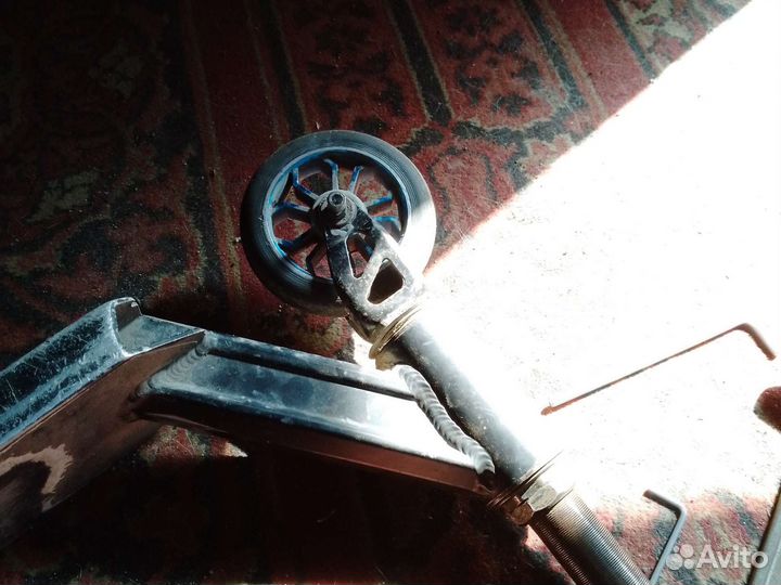 Запчасти на трюкавой самокат, читайте описание