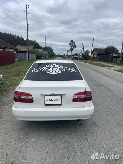 Toyota Corolla 1.5 AT, 1999, 590 000 км