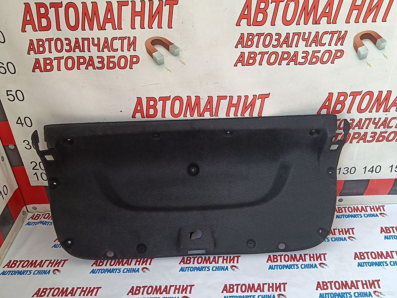 Обшивка крышки багажника Chery Arrizo 8