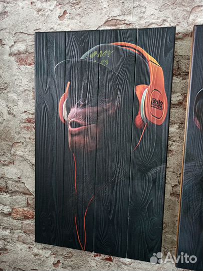 Картина на дереве в спальню