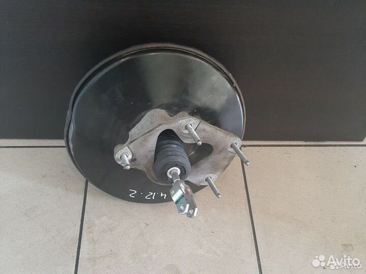 Тормозной вакуум Nissan Qashqai J10