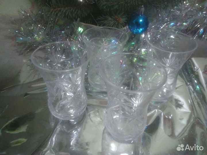 Хрустальные стаканы