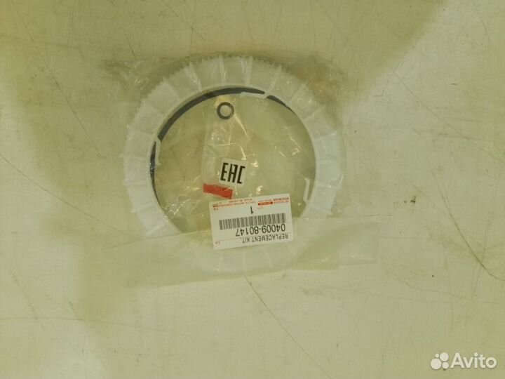 Крышка топливного насоса Toyota Land Cruiser Prado