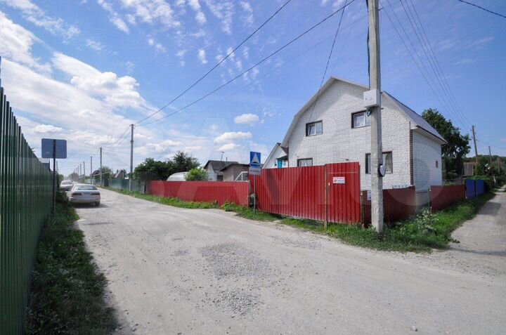 Дом 111 м² на участке 3,9 сот.