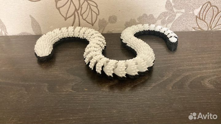 Подвижная игрушка, змея