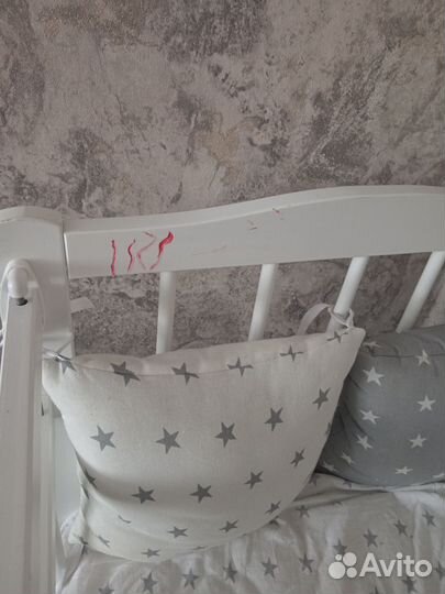 Детская кроватка