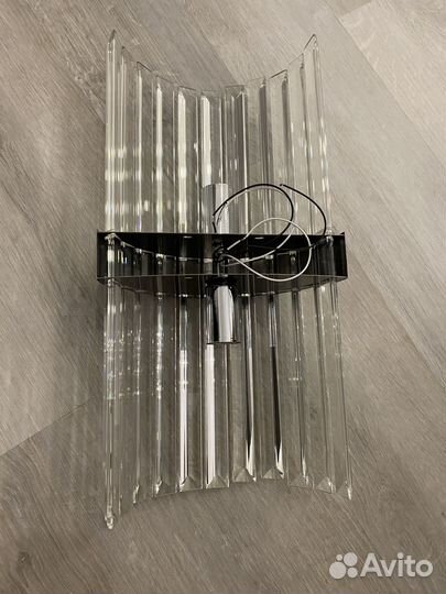 Настенный светильник бра