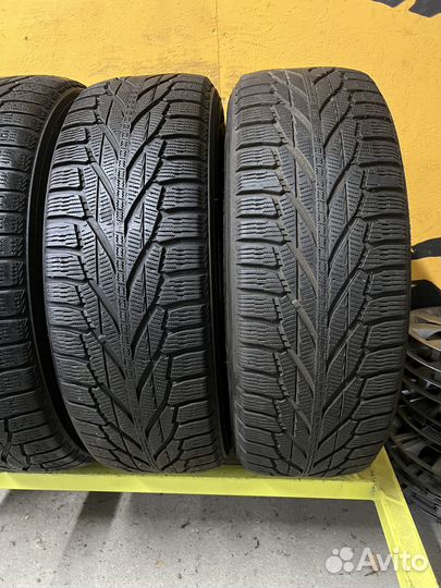 Nokian Tyres Hakkapeliitta R2 SUV 235/65 R17