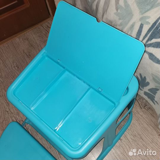 Детский столик