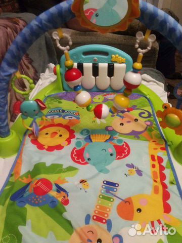 Развивающий коврик с пианино