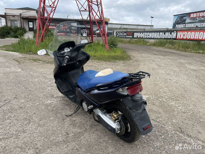 Yamaha tmax 500