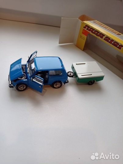 Нива 2121 с прицепом скиф