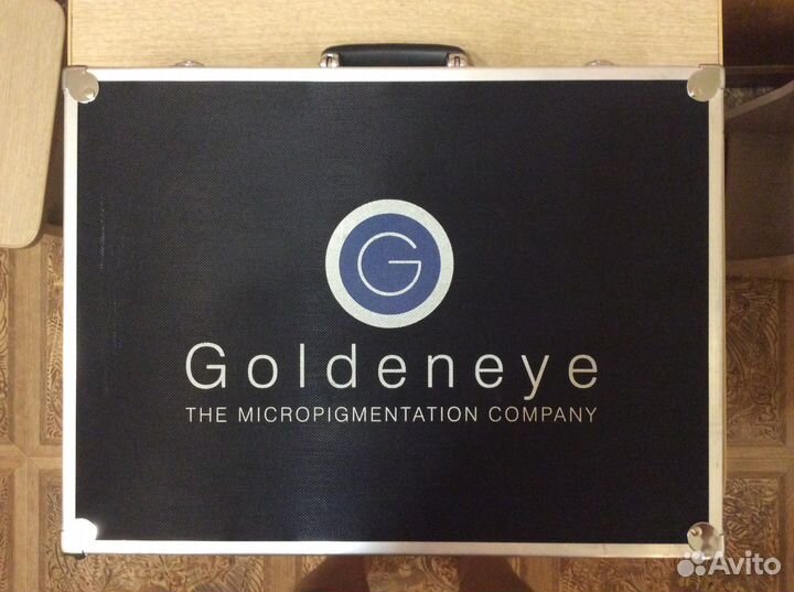 Перманентного макияжа микроблейдинга